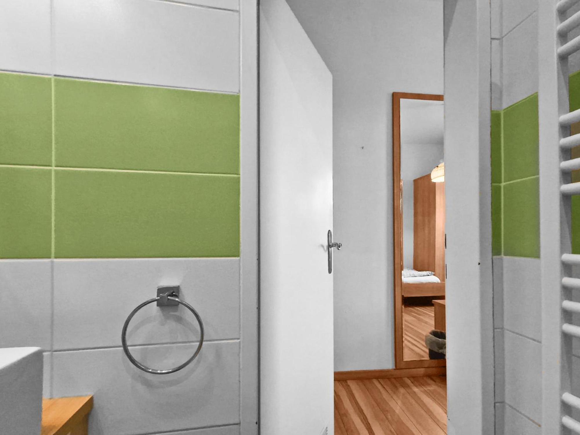 Josef Wolfik Strasse 10 Apartment Stockerau Bagian luar foto